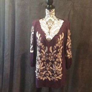 Embroidered split sleeve top